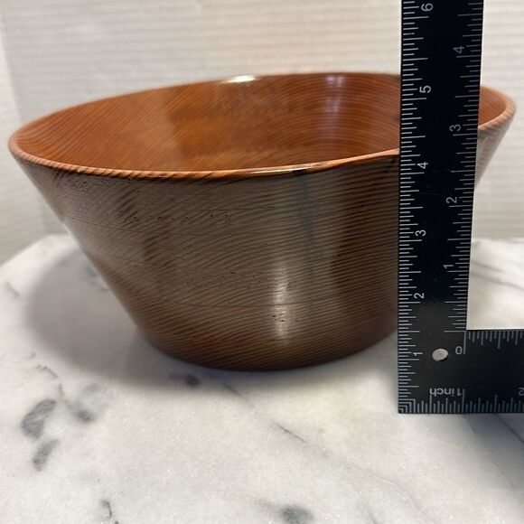 Wood bowl hand made & signed Texas star - Picture 7 of 7